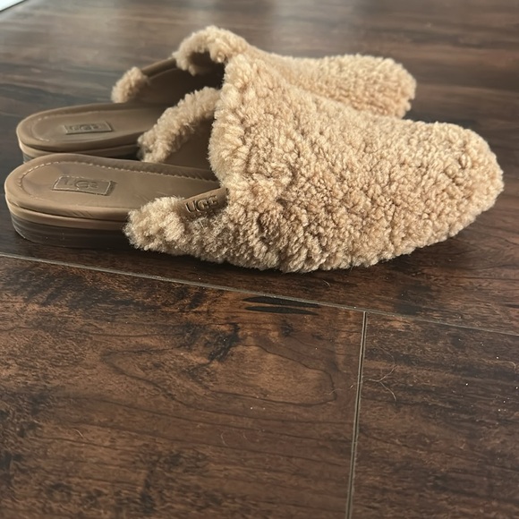 UGG Janaya Cozy Mule in Chestnut Sherpa - Picture 4 of 5